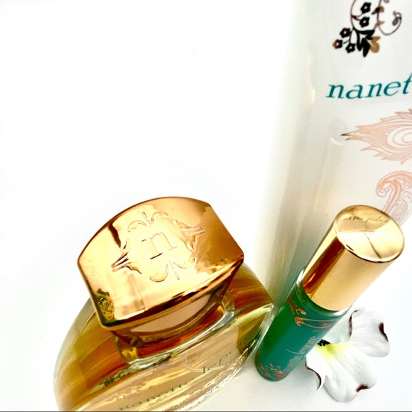 NIB Nanette Lepore Signature For Her 3-Pc Gift Set - Picture 5 of 10